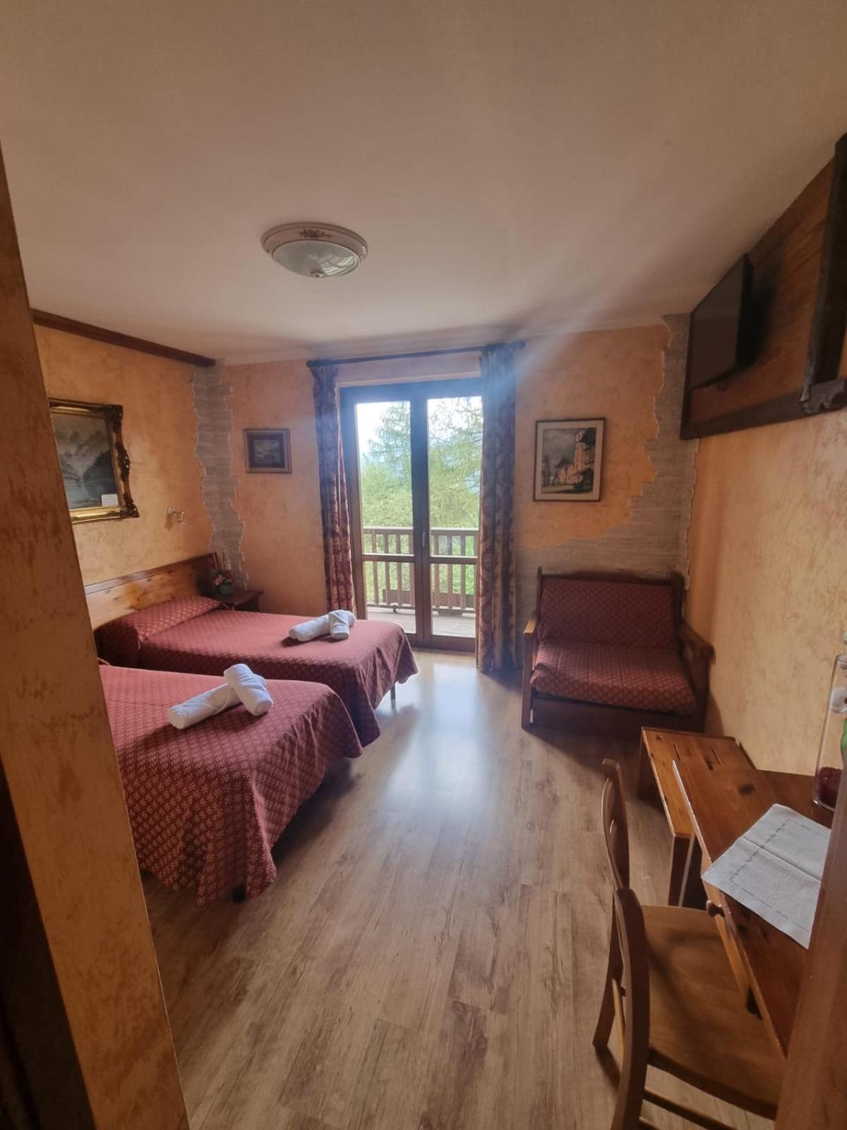 Park Hotel Gran Bosco Oulx Kültér fotó