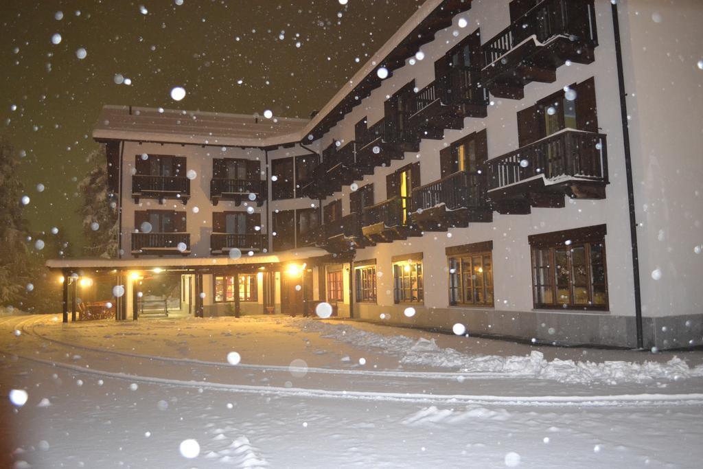 Park Hotel Gran Bosco Oulx Kültér fotó